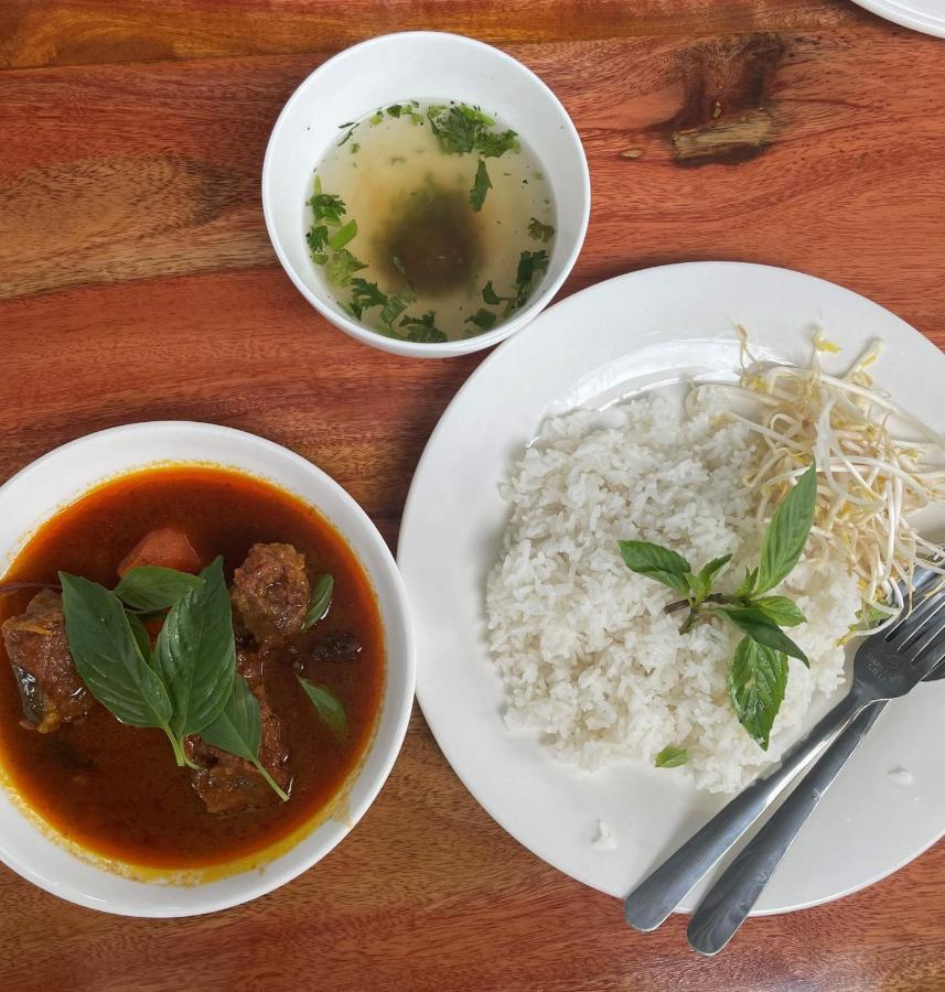 Thuan Phat Hotel Шокчанг Экстерьер фото