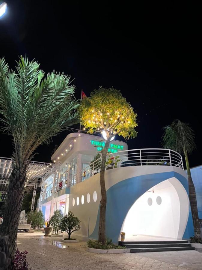 Thuan Phat Hotel Шокчанг Экстерьер фото